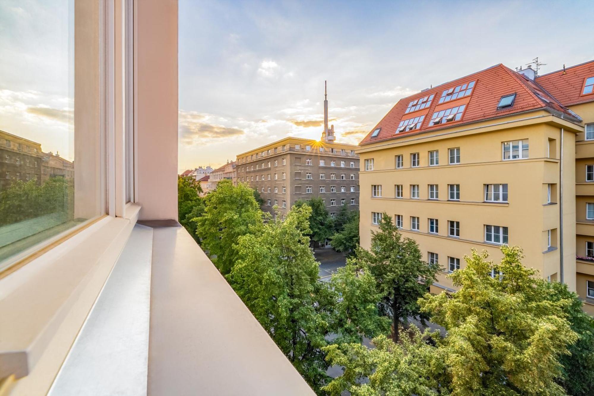 Appartamento Spacious Central Budget-friendly By Rentez *